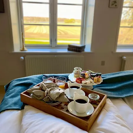 Ronhave Bed and Breakfast 3*
